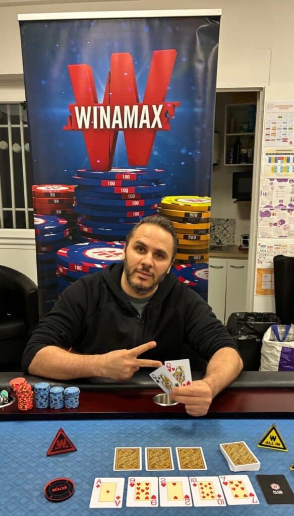 4d1691fd-5c5b-4975-9e3d-6c5a72177485-583x1024 𝙏𝙪𝙧𝙗𝙤 𝘿𝙚𝙚𝙥 : 𝙡𝙚 𝙧𝙚𝙩𝙤𝙪𝙧 𝙙𝙚 𝙡𝙖 𝙘𝙝𝙖𝙩𝙩𝙚 à 𝙕𝙖𝙠 ! 🤩🍀