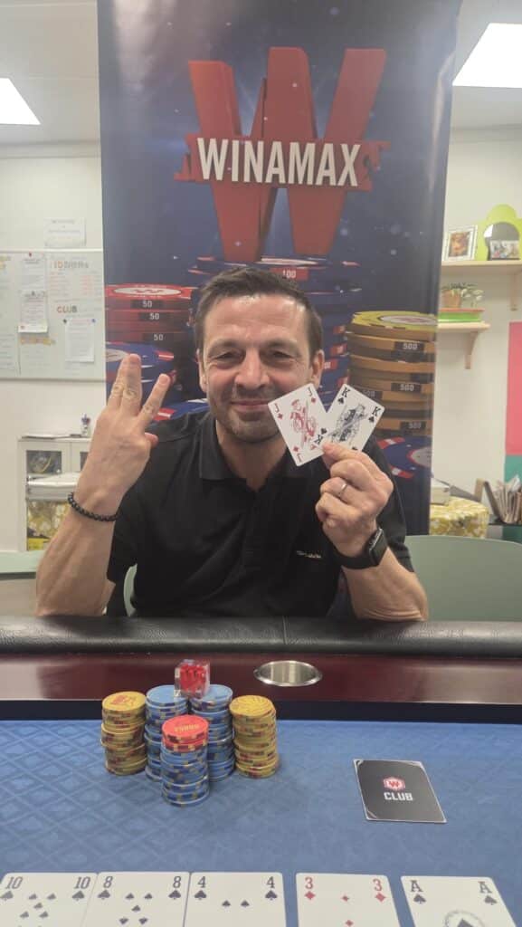 9bcd4abc-0488-49fe-8980-0fca08c6c704-577x1024 𝙑𝘽 : 𝘾𝙤𝙪𝙘𝙤𝙪 𝙡𝙚 𝙧𝙚𝙫𝙤𝙞𝙡à ! 🙋‍♂️